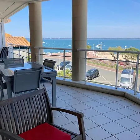 T3 Vue Avec Grande Terrasse Arcachon
